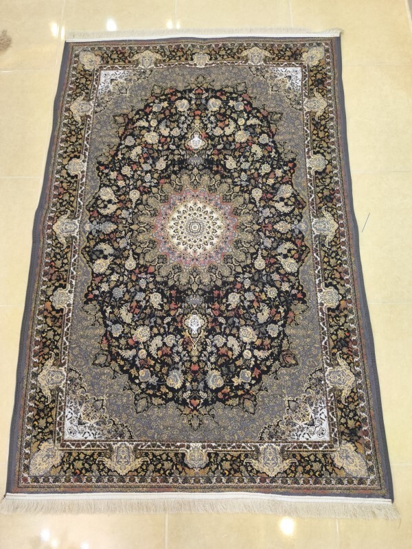 فرشینه مدل خاطره کد طرح 14 / مخصوص پارک و فضای باز عایق سرما و گرما